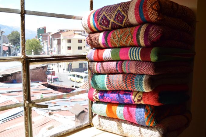 frazada cusco window